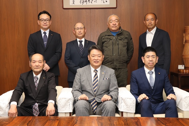 記念撮影の様子