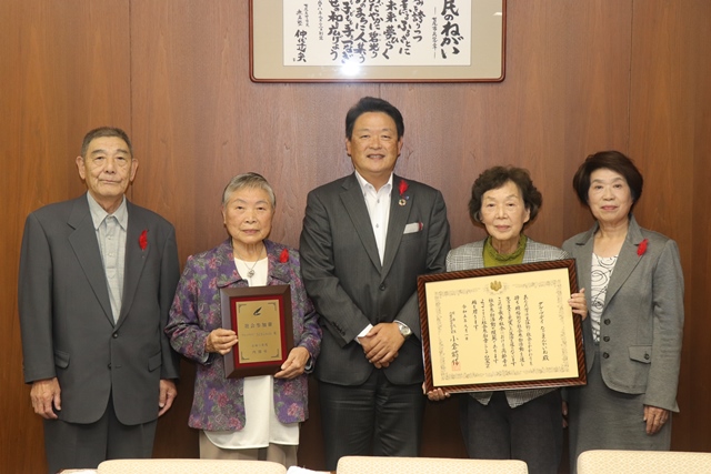 記念撮影の様子