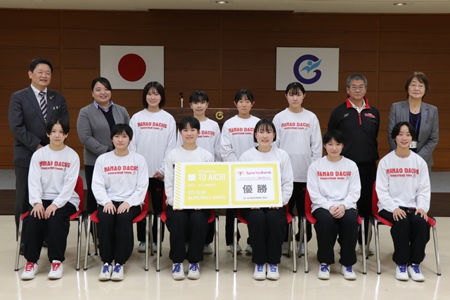 記念撮影の様子