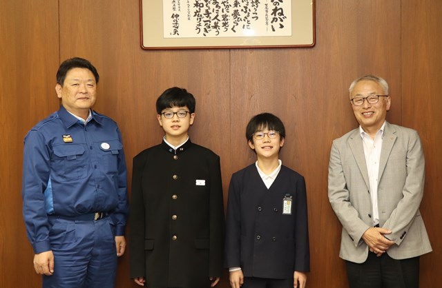 そろばんの全国大会に出場する2人
