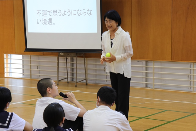 児童からの質問の様子