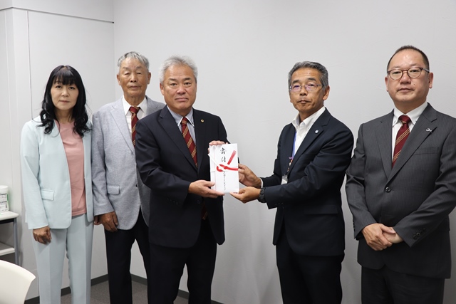 記念撮影の様子