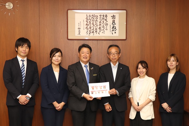 記念撮影の様子