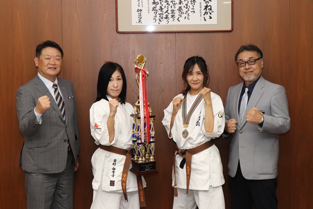 記念撮影の様子