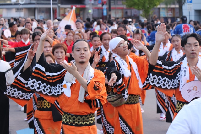 総踊りの様子